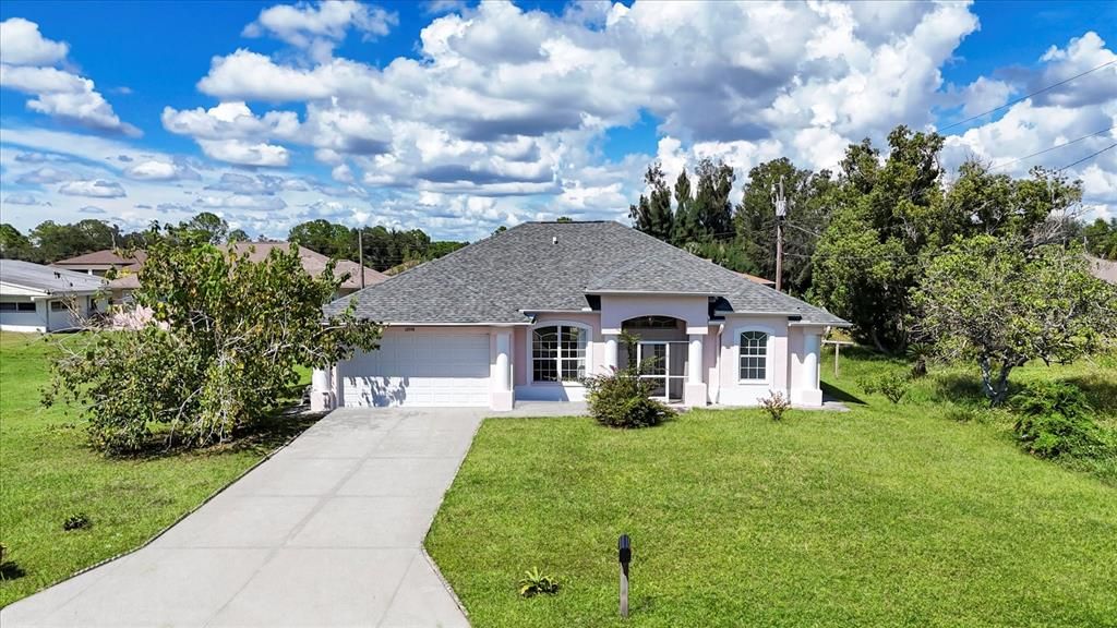 Attached, Backyard, Exterior, Facade, French Provincial