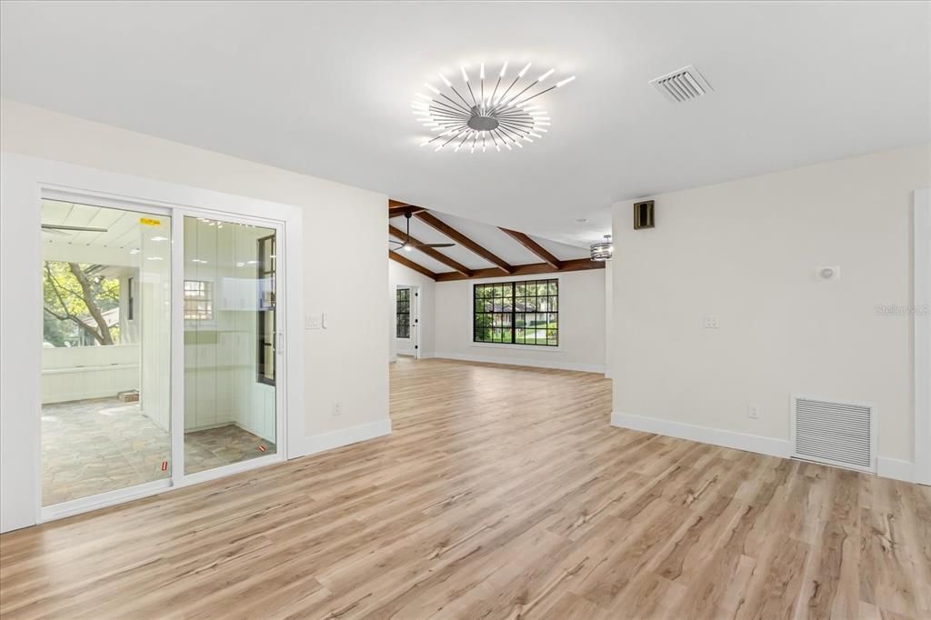 Empty room, Interior, Wooden Beams, Wood Texture Flooring