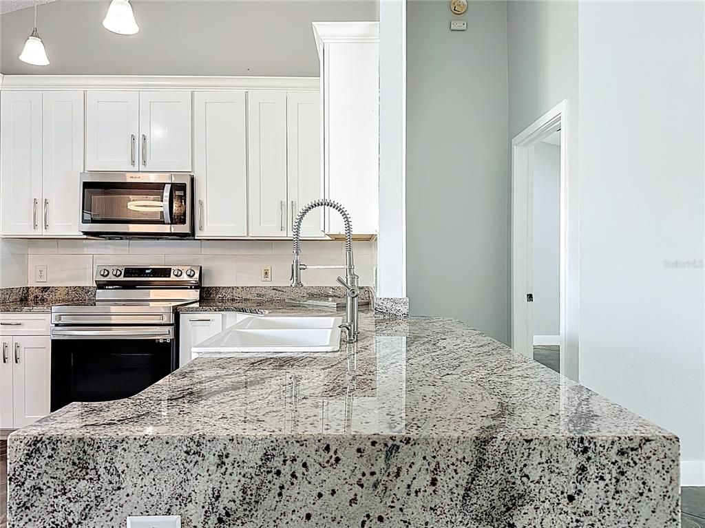 Interior, Kitchen, Pendant Lights, Stainless Steel Appliances