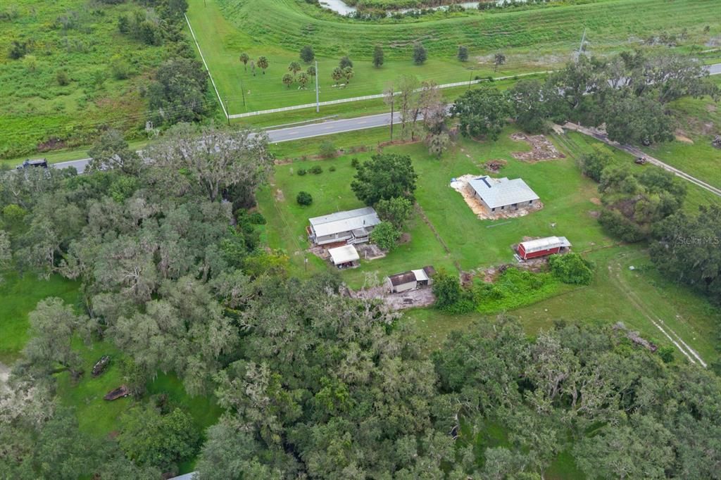 Exterior, Drone