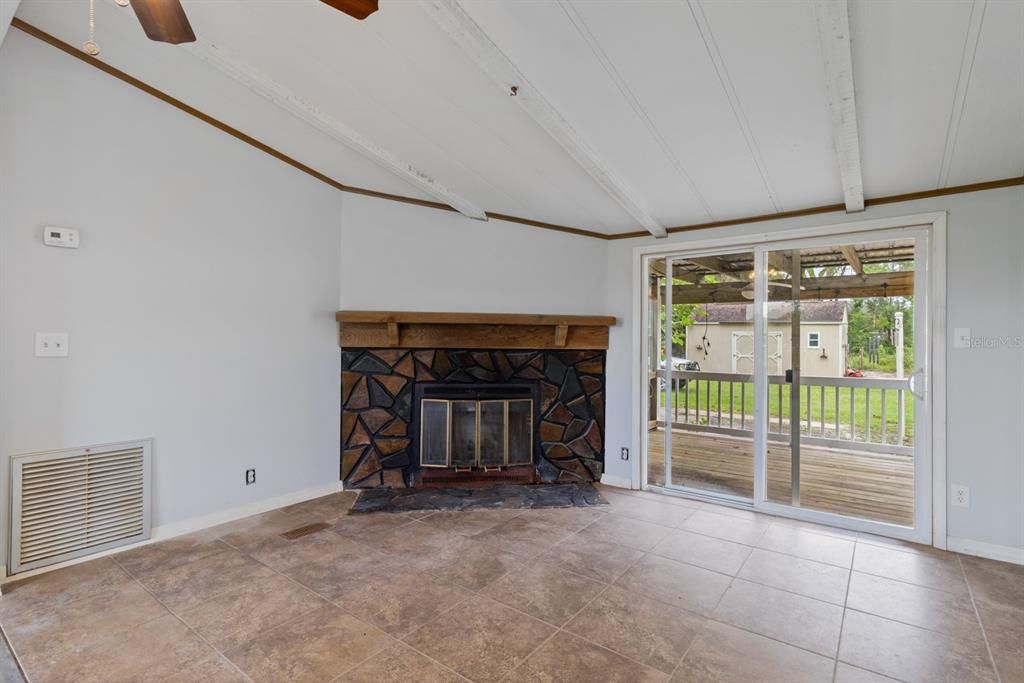 Empty room, Fireplace, Interior