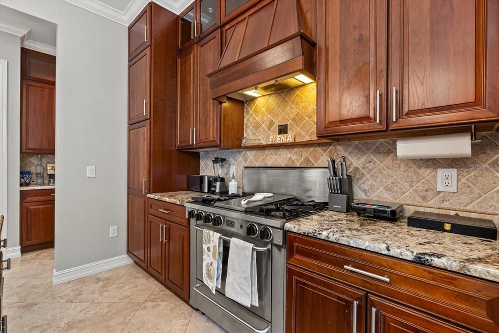 Interior, Kitchen