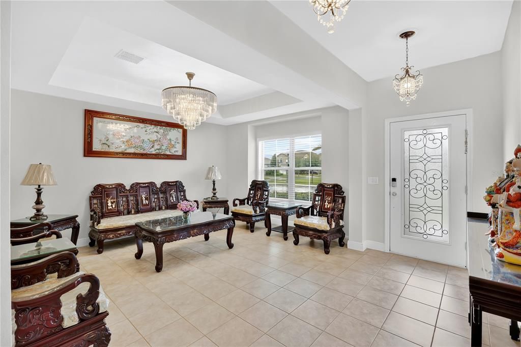 Chandelier, Interior, Living room