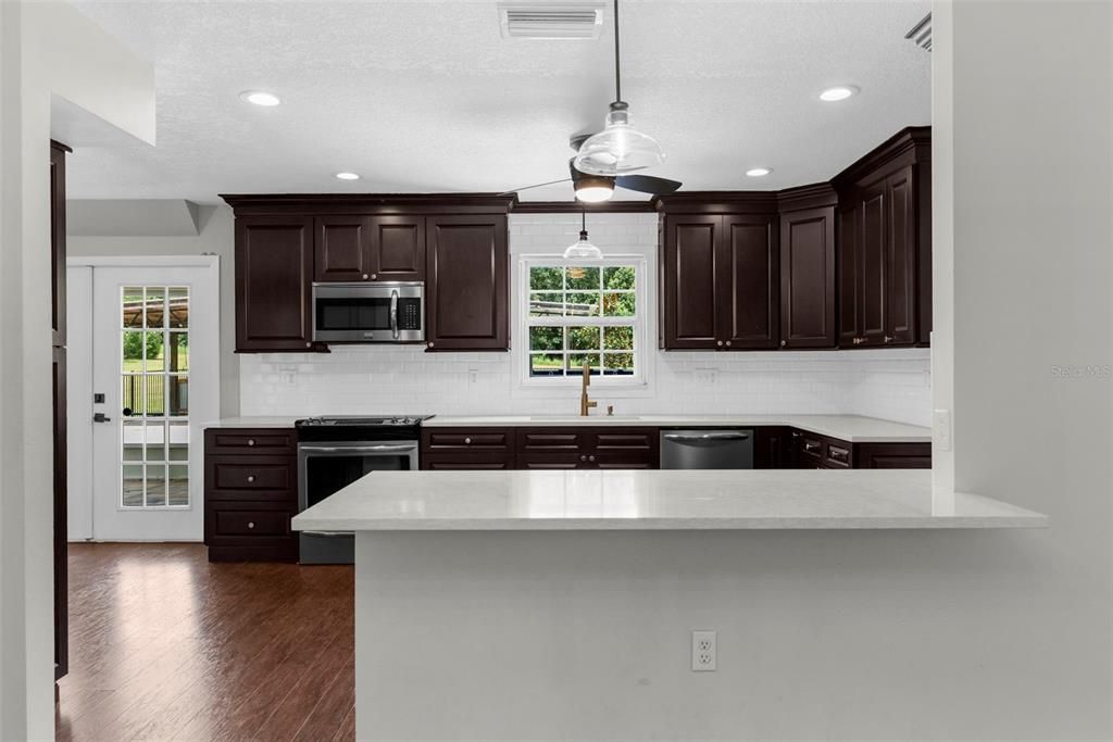 Interior, Kitchen, Pendant Lights, Recessed Lighting, Wood Texture Flooring