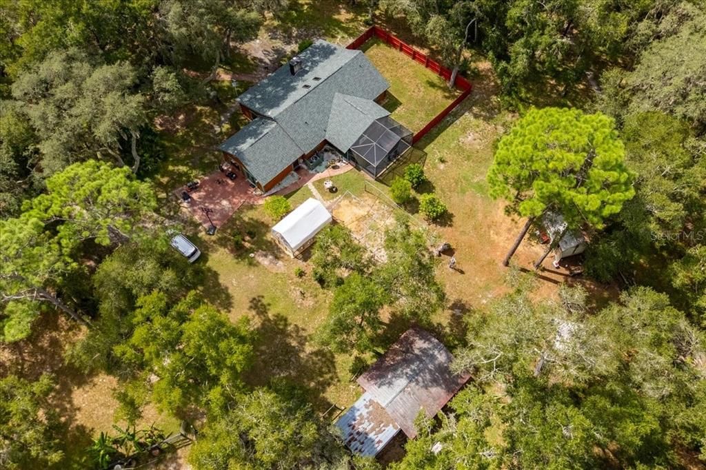 Exterior, Drone