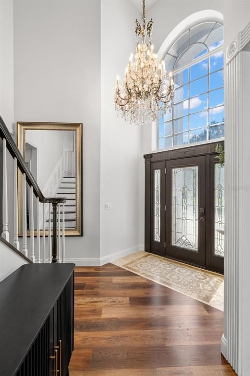 Chandelier, Interior, Wood Texture Flooring