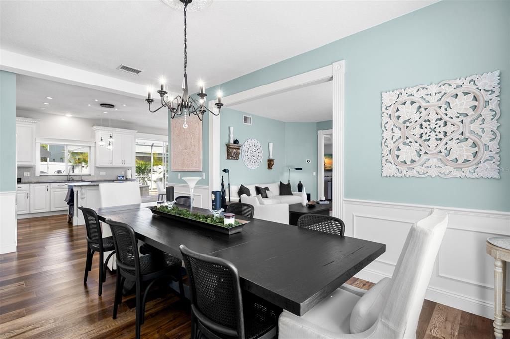 Chandelier, Dining room, Interior, Kitchen, Living room, Pendant Lights, Recessed Lighting, Wood Texture Flooring