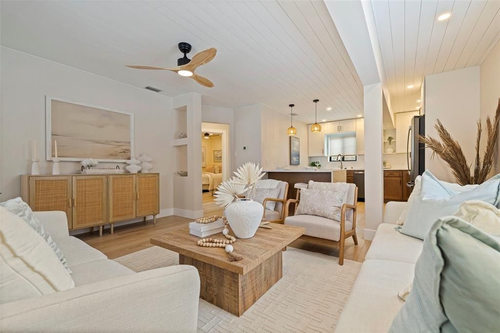 Interior, Kitchen, Living room, Pendant Lights, Recessed Lighting, Wood Texture Flooring