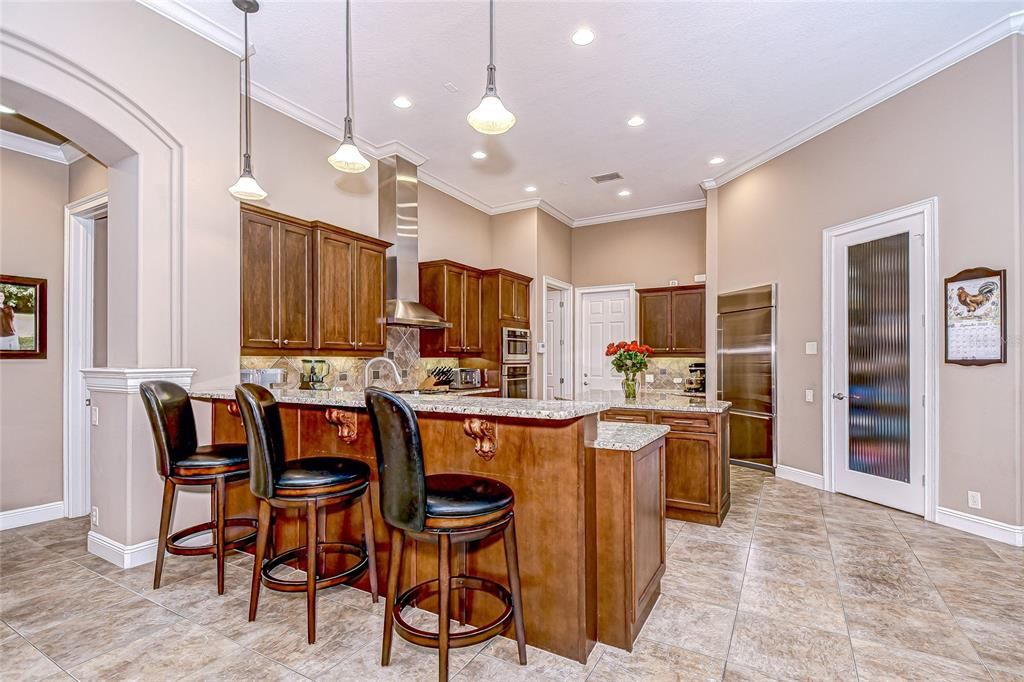 Interior, Kitchen, Pendant Lights, Recessed Lighting, Stainless Steel Appliances
