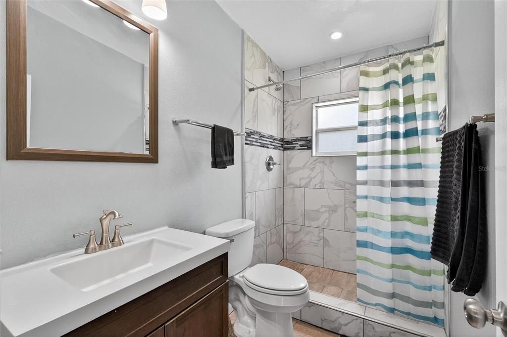 Bathroom, Interior, Marble Walls, Recessed Lighting
