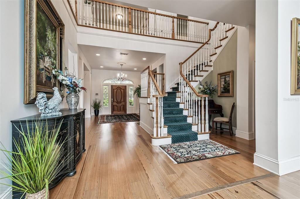Chandelier, Interior, Recessed Lighting, Wood Texture Flooring
