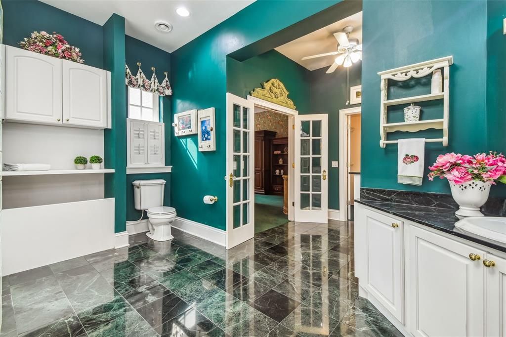 Bathroom, Interior, Marble, Recessed Lighting
