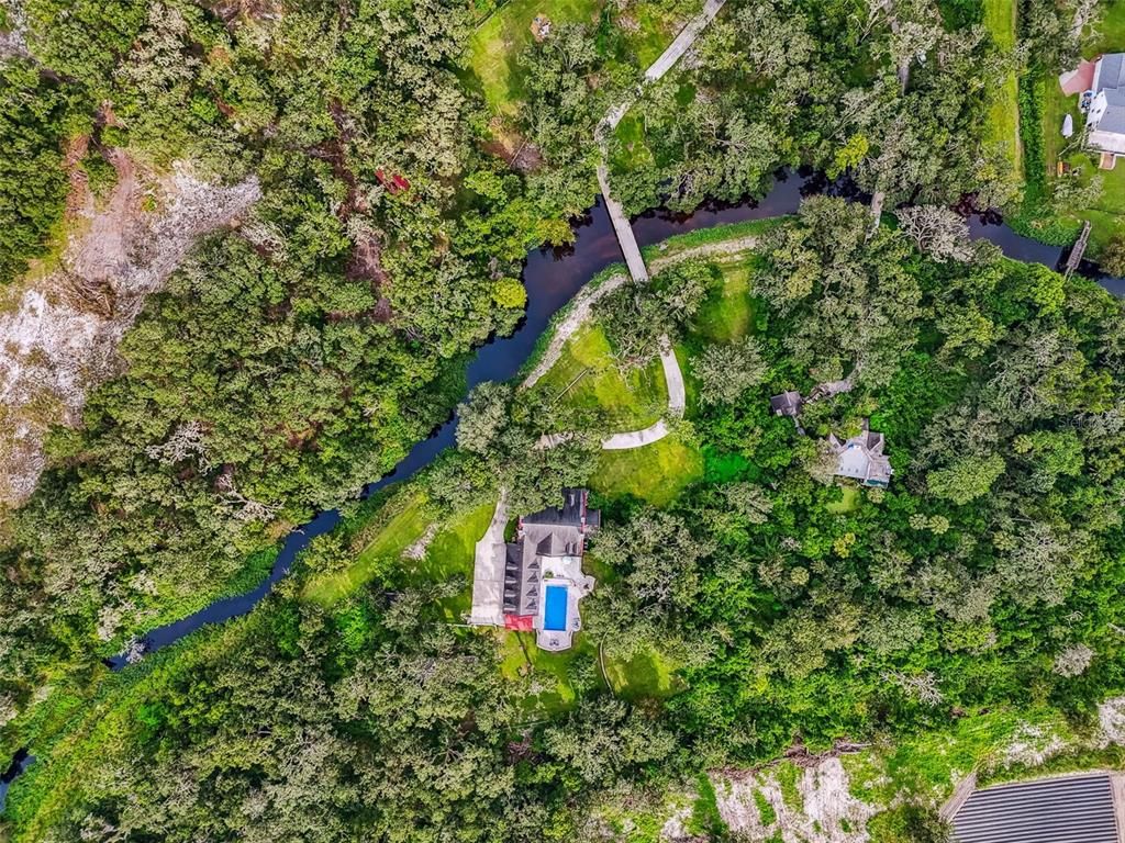 Exterior, Drone