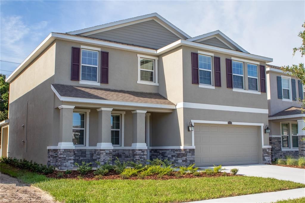 Attached, Exterior, Facade, American Craftsman