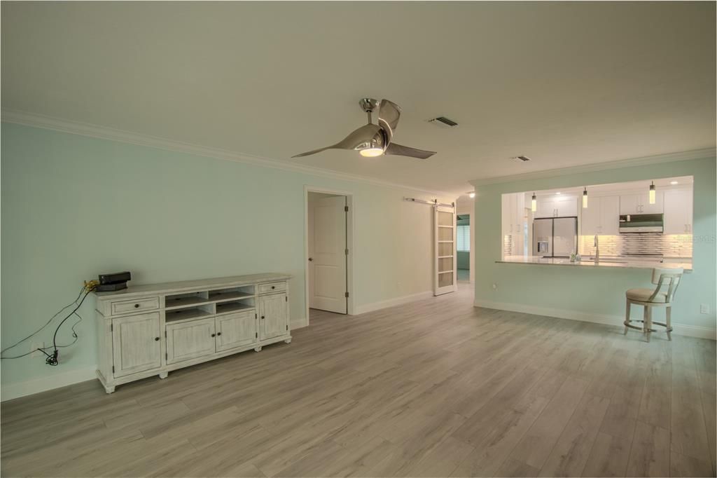 Empty room, Interior, Kitchen, Wood Texture Flooring
