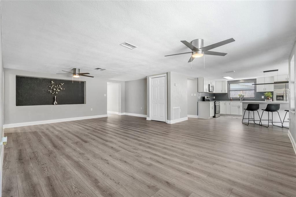 Empty room, Interior, Kitchen, Wood Texture Flooring