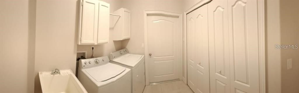 Interior, Washer