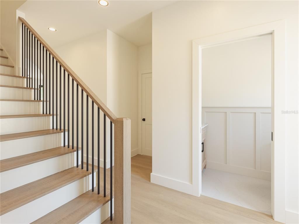 Interior, Recessed Lighting, Wood Texture Flooring
