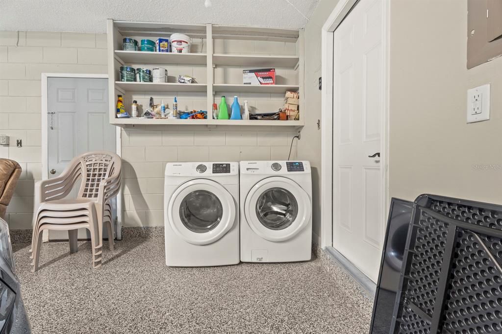 Interior, Washer