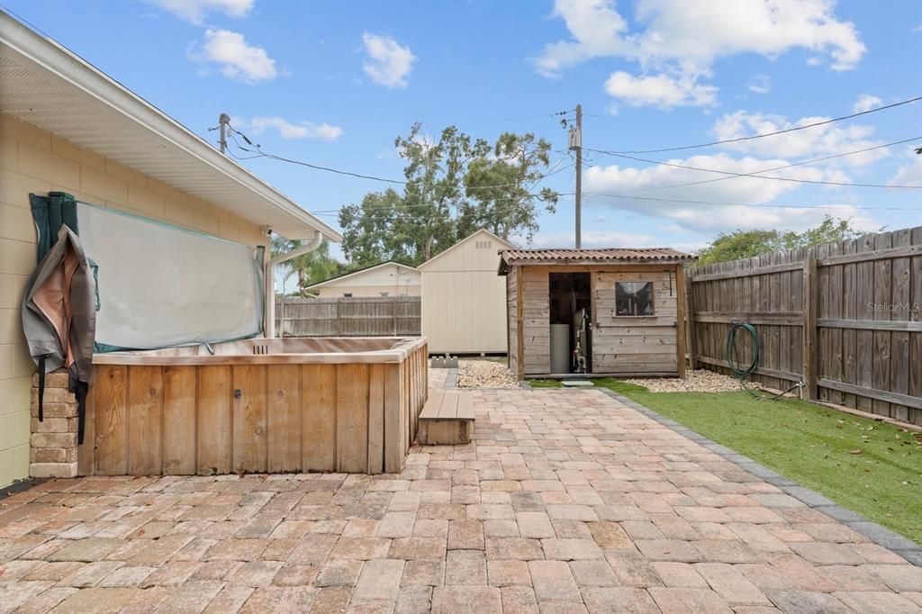 Backyard, Exterior