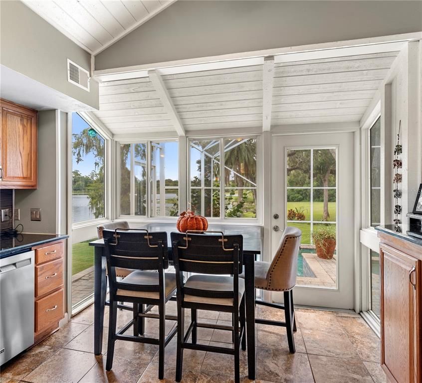 Dining room, Interior, Sun Room