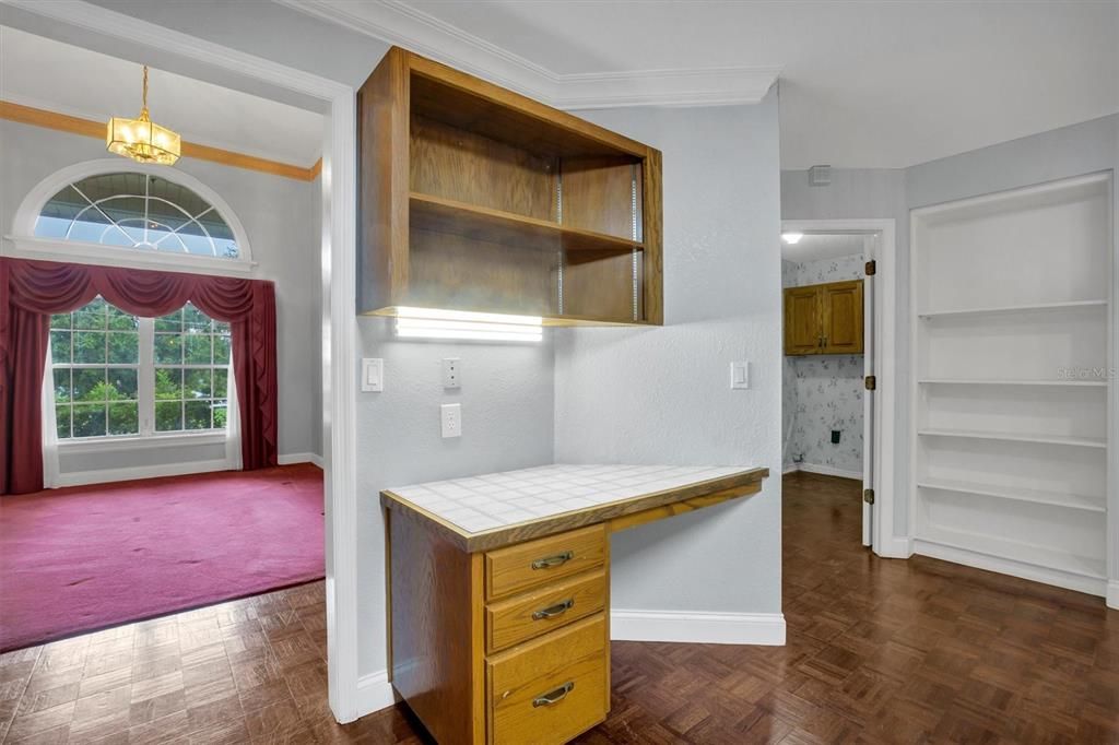 Interior, Pendant Lights, Wood Texture Flooring