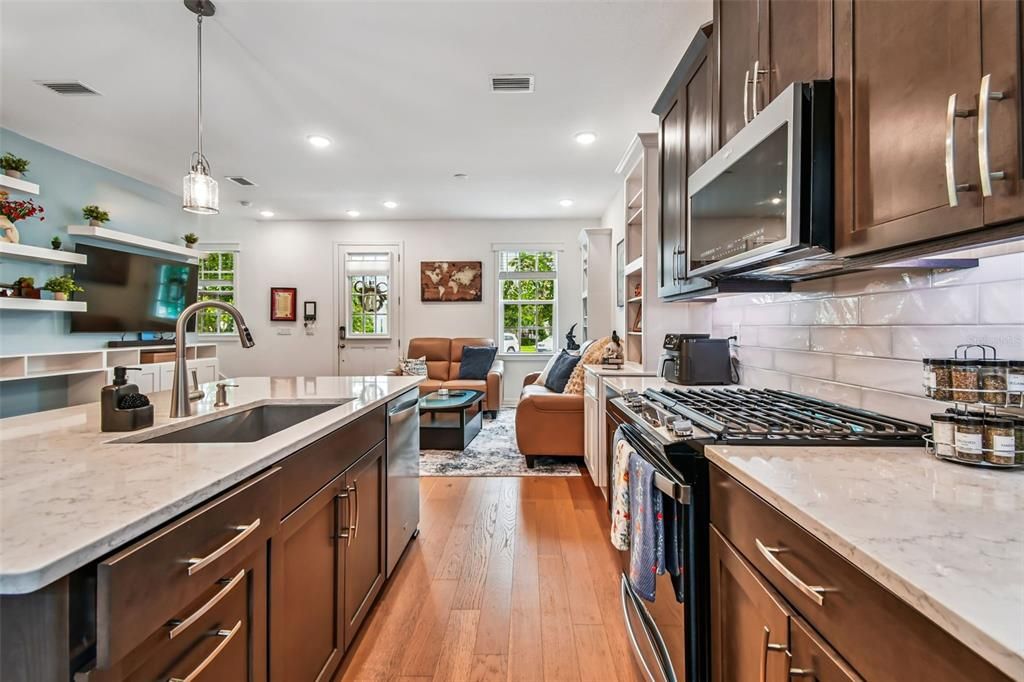 Interior, Kitchen, Living room, Pendant Lights, Recessed Lighting, Wood Texture Flooring