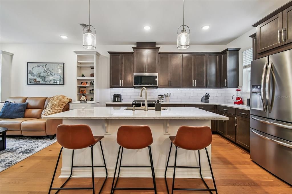 Interior, Kitchen, Living room, Pendant Lights, Recessed Lighting, Stainless Steel Appliances, Wood Texture Flooring