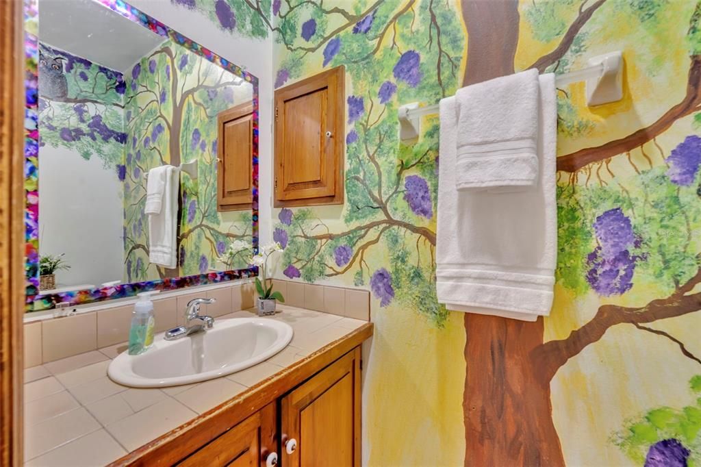 Bathroom, Interior, Tile Countertops