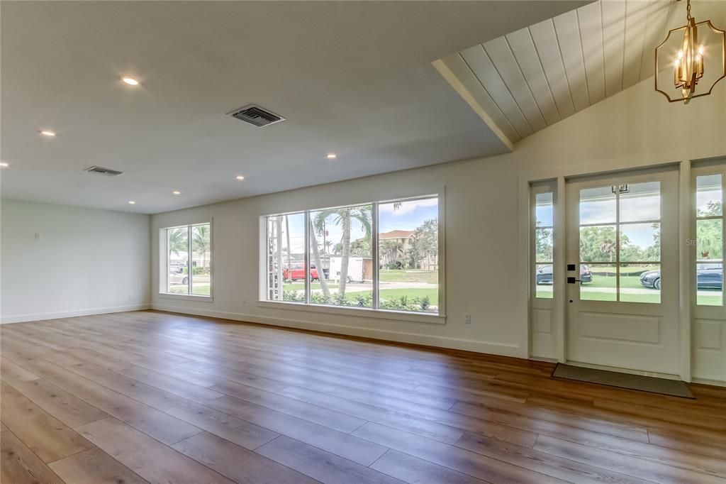 Empty room, Interior, Pendant Lights, Recessed Lighting, Wood Texture Flooring