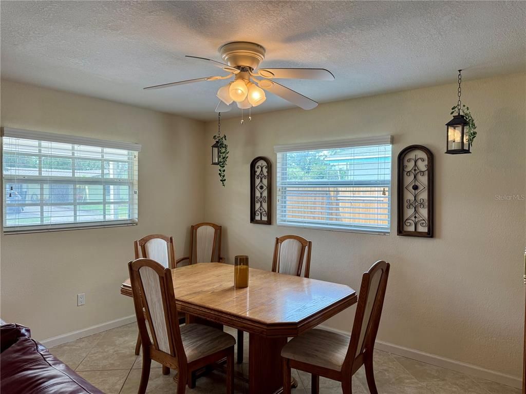 Dining room, Interior, Pendant Lights