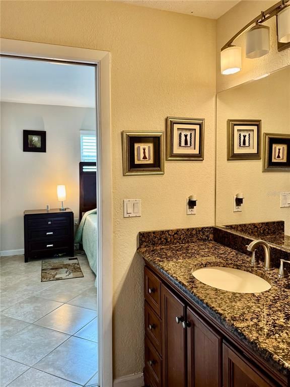 Bathroom, Bedroom, Dual Sink Vanities, Interior