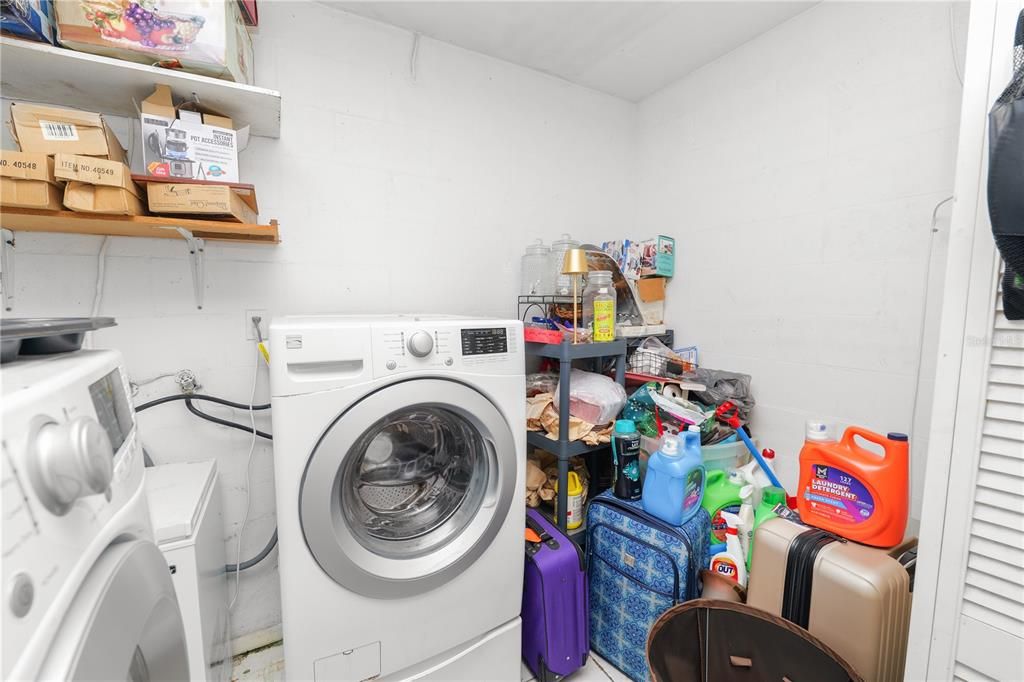 Interior, Washer