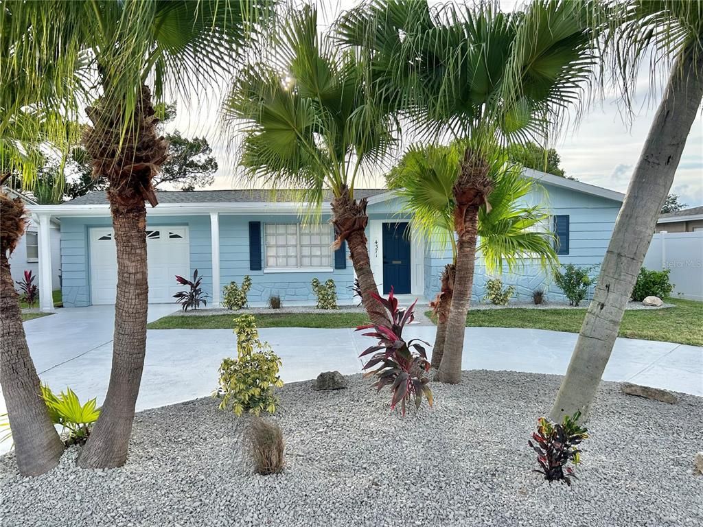 Backyard, Exterior