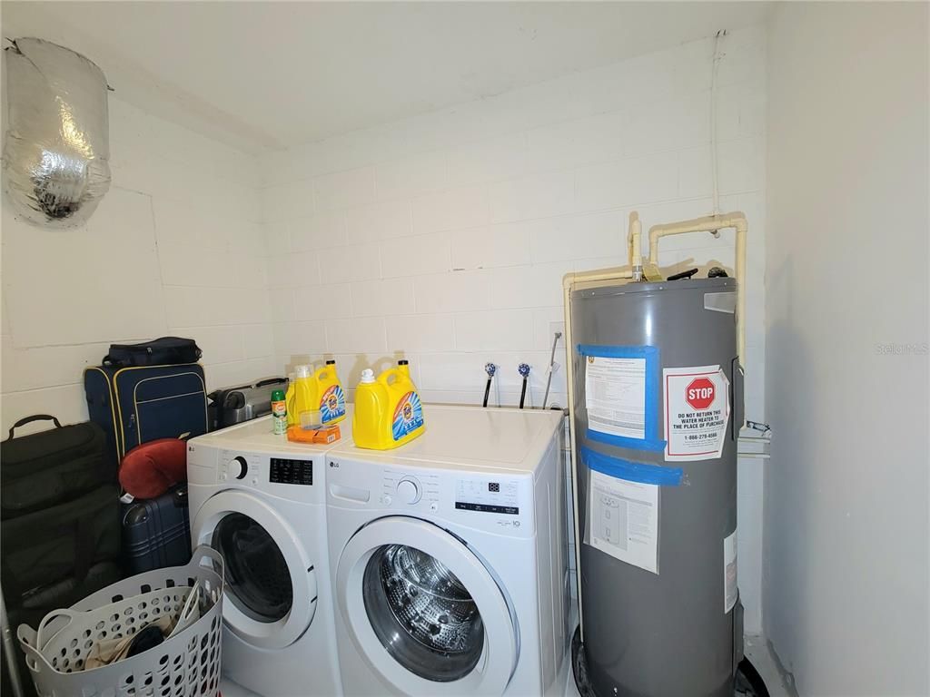 Interior, Washer
