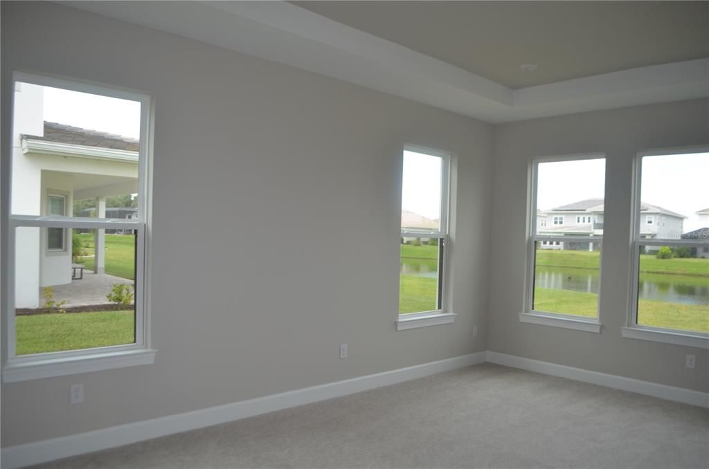 Empty room, Interior, Water