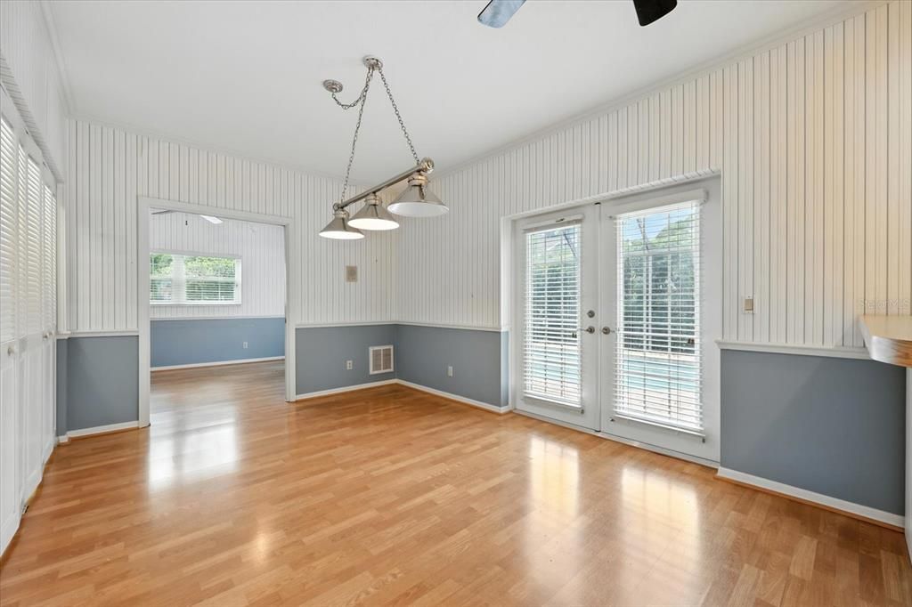 Empty room, Interior, Pendant Lights, Wood Texture Flooring