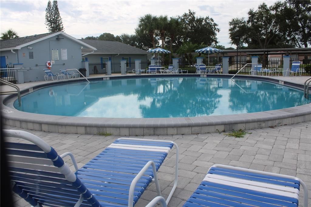 Exterior, Pool