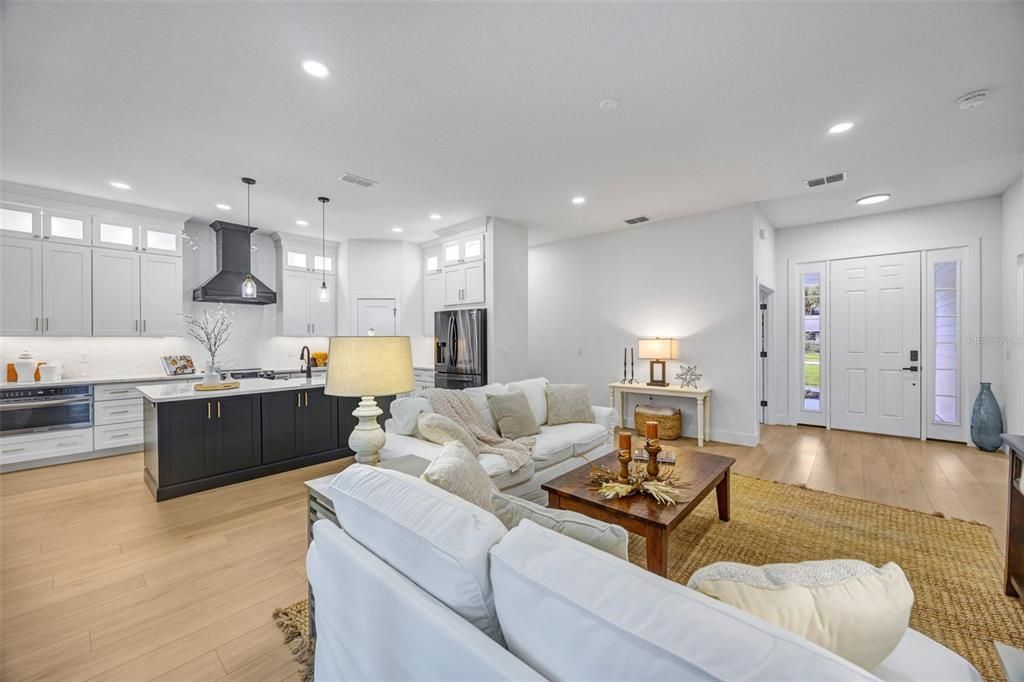 Interior, Kitchen, Living room, Pendant Lights, Recessed Lighting, Stainless Steel Appliances, Wood Texture Flooring