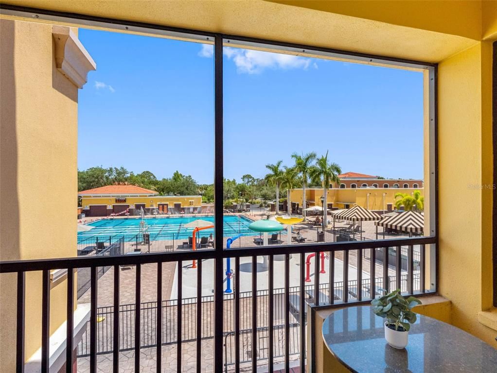 Exterior, Pool, Other