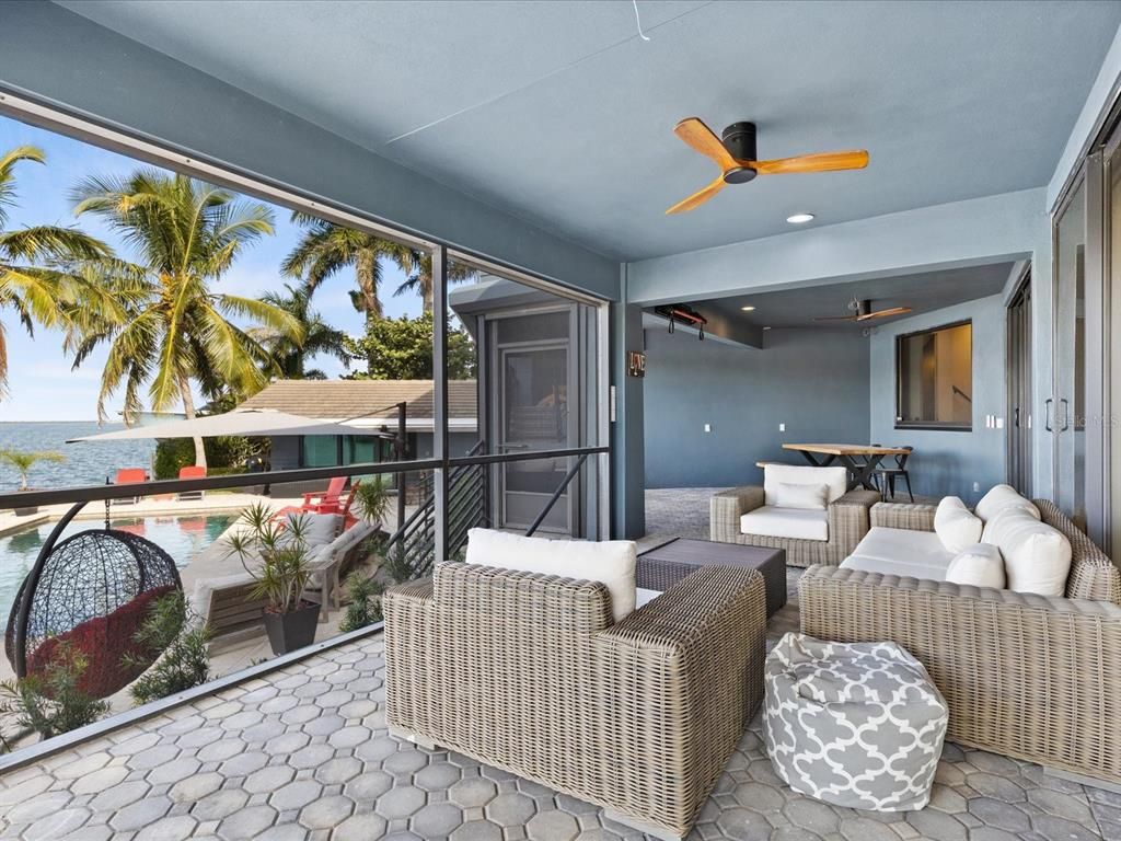 Interior, Living room, Recessed Lighting, Water