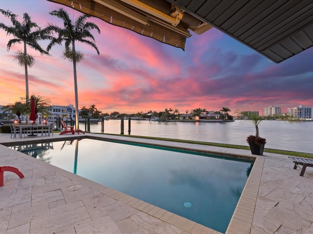 Exterior, Pool, Water