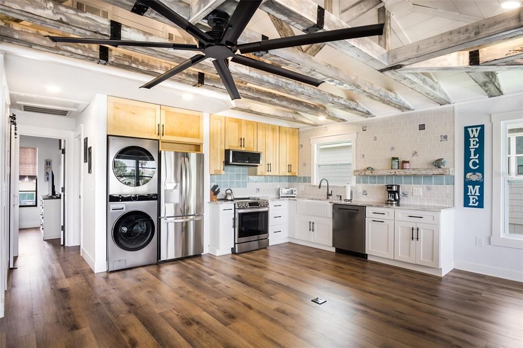 Interior, Kitchen, Stainless Steel Appliances, Washer, Wooden Beams, Wood Texture Flooring