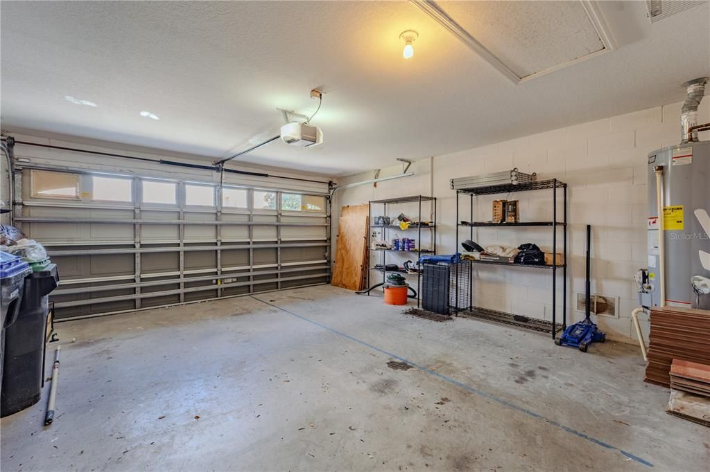 Garage, Interior