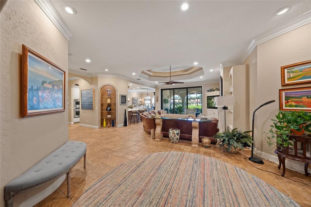 Interior, Living room, Pendant Lights, Recessed Lighting