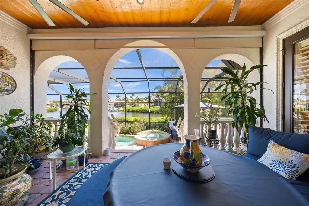 Glass Ceilings, Interior, Sun Room, Water, Wooden Ceilings