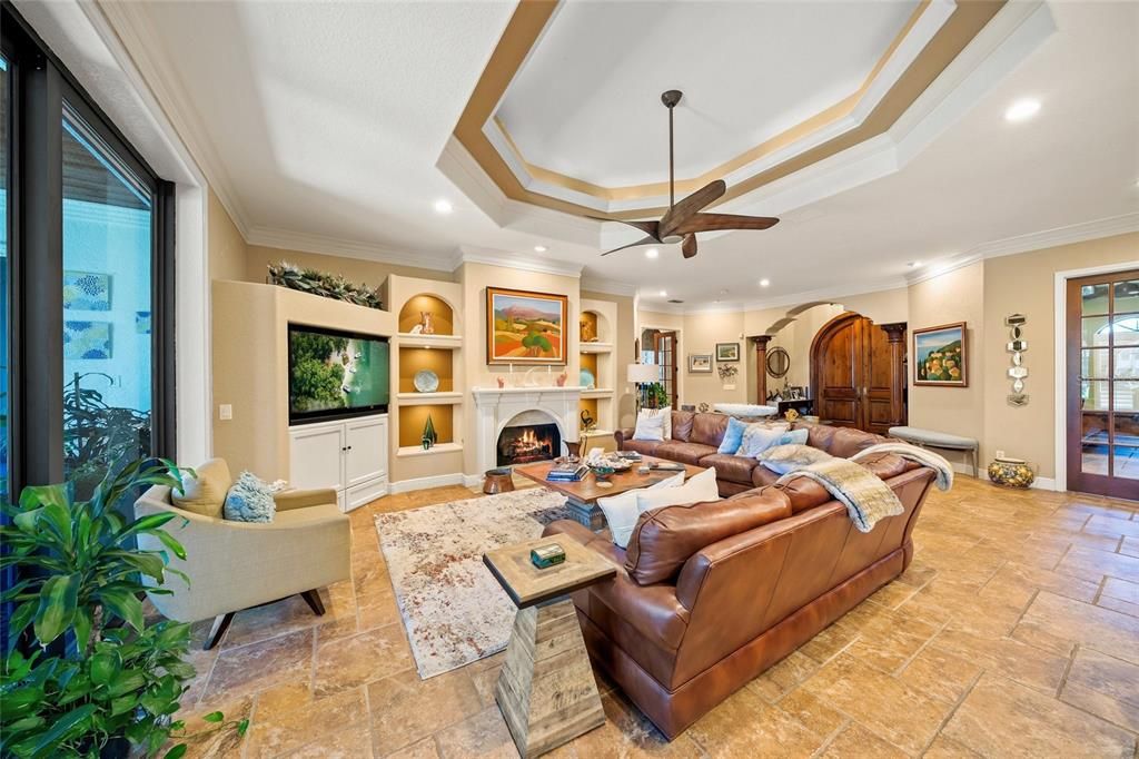 Fireplace, Interior, Living room, Recessed Lighting