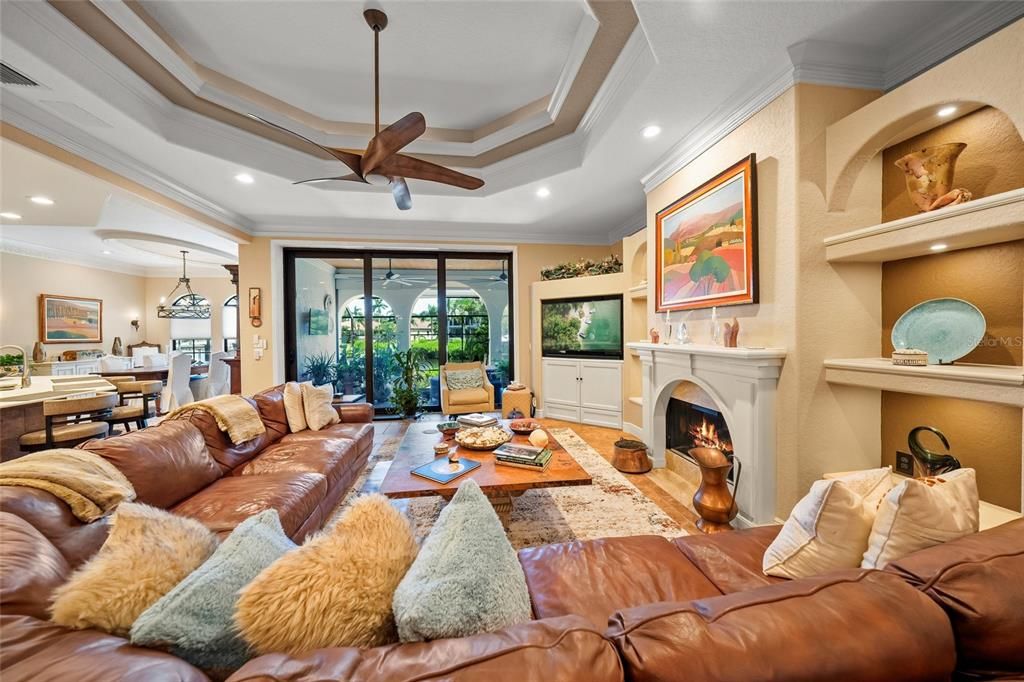 Dining room, Fireplace, Interior, Living room, Pendant Lights, Recessed Lighting