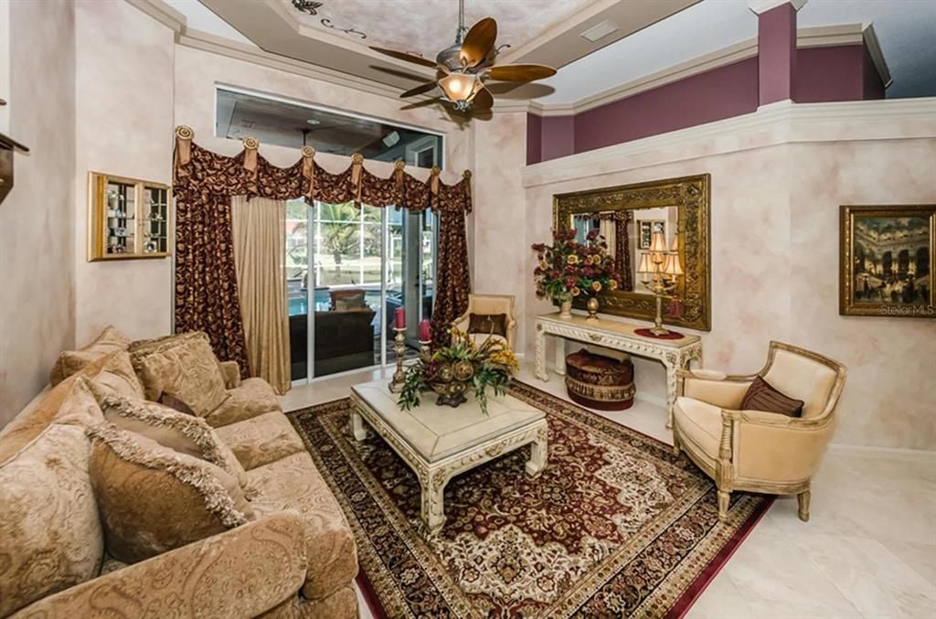 Fireplace, Interior, Living room