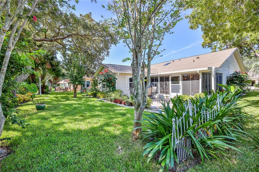 Backyard, Exterior